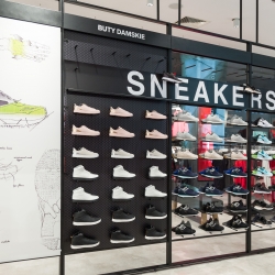 4F_Galeria_Jurajska_05.jpg